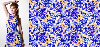 33082 Materiał ze wzorem motyw inspirowany skórą węża, w odcieniach pomarańczowego i niebieskiego
